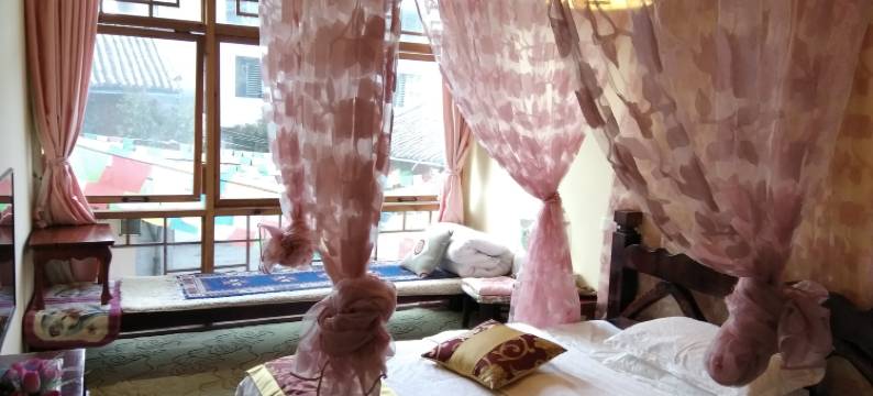 泸沽湖阳光水岸精品客栈图片