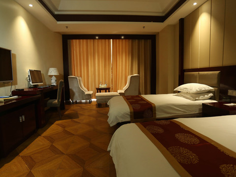 合作塞纳生态饭店