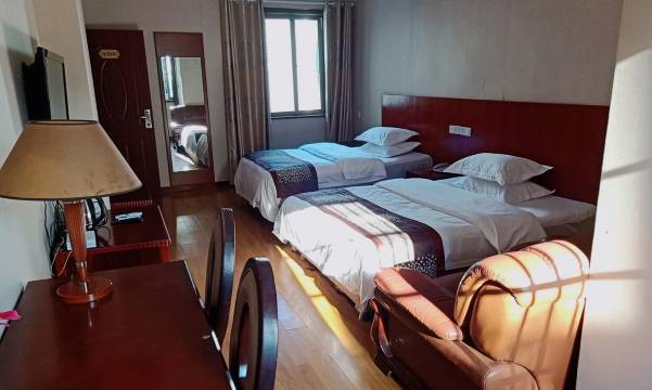 庐江沁园春商务宾馆