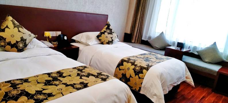 神木嘉美航酒店图片