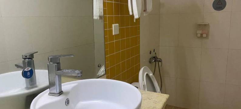 霖淋青年旅舍图片