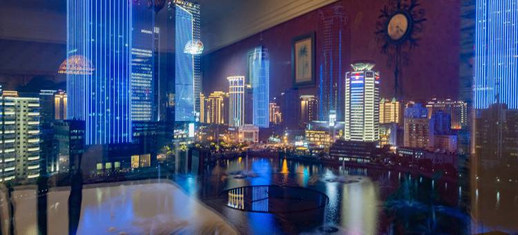 观湖铂金酒店(武汉取水楼地铁站云林街店)图片