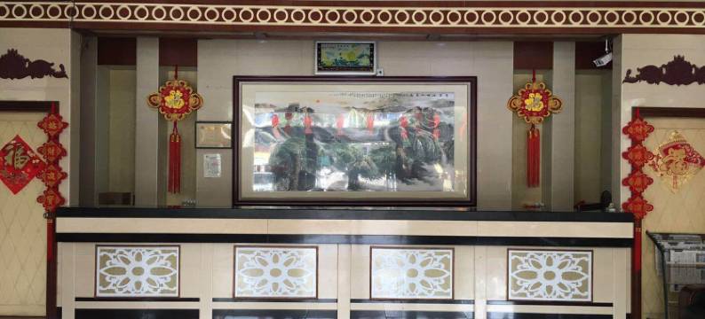 陆川宜居酒店图片