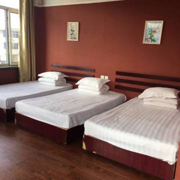 梅河口怡佳宾馆