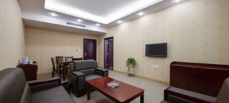 龙圣商务酒店(南通如皋长江镇店)图片