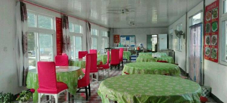 冰峪沟八鲜山庄图片