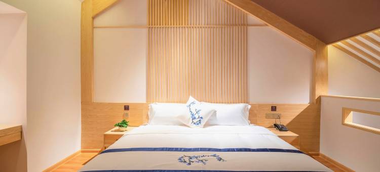 铂顿国际公寓(柳州窑埠古镇东堤码头店)图片