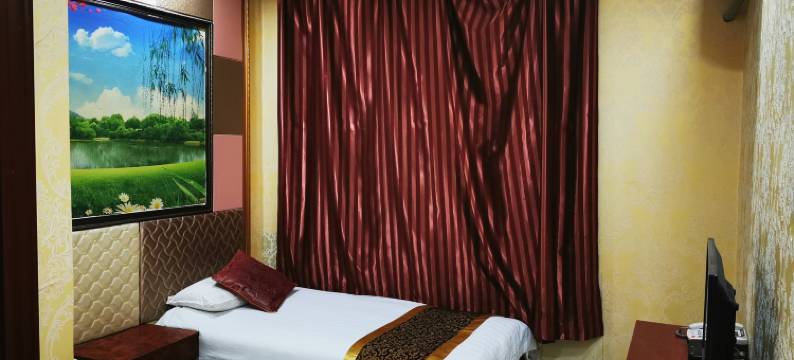 芙蓉名帝酒店(机场迎宾路店)图片