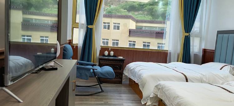 新龙腾智孔萨酒店图片