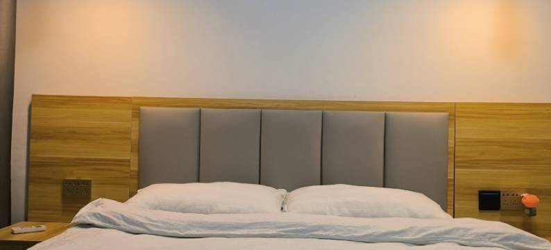 十三月民宿(安阳职业技术学院店)图片