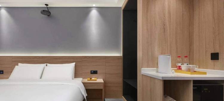 乐桔酒店(郑州航海东路经开中心广场地铁站店)图片