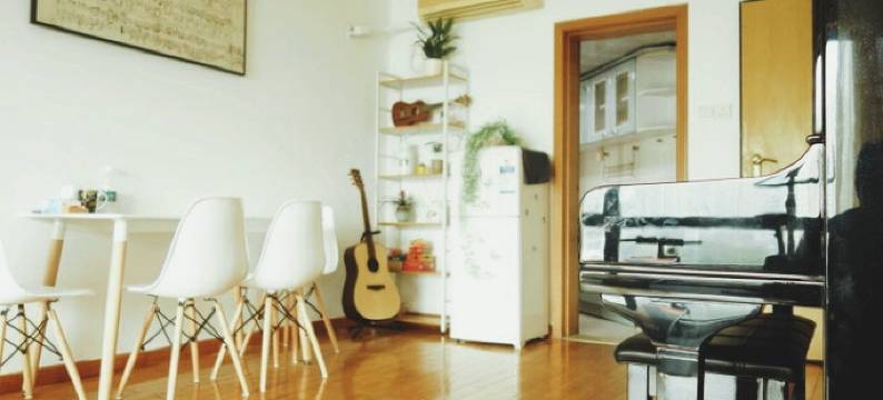 深圳乐乐琴吧青年客栈海晖店图片