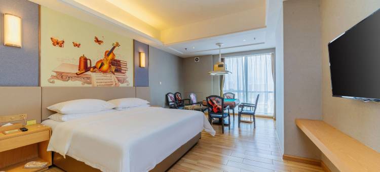 维也纳国际酒店(肇庆市中心湖景店)图片