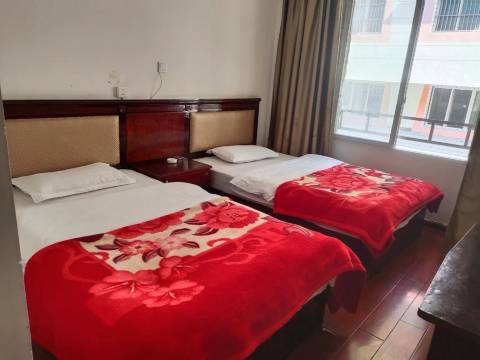 康定藏香客宾馆