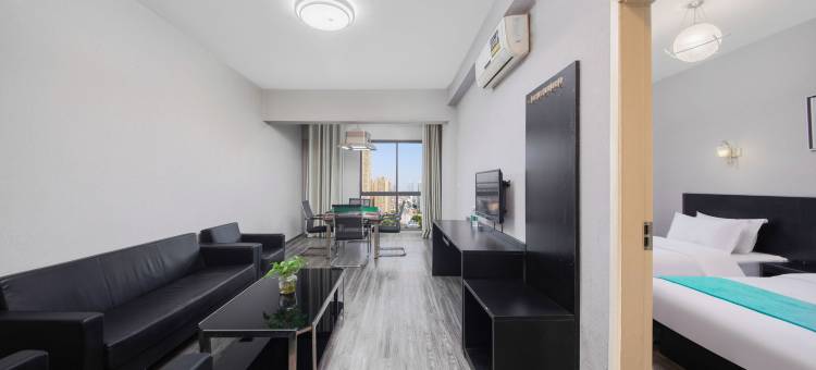 都市118连锁酒店(麓谷新长海麓谷公园地铁站店)图片