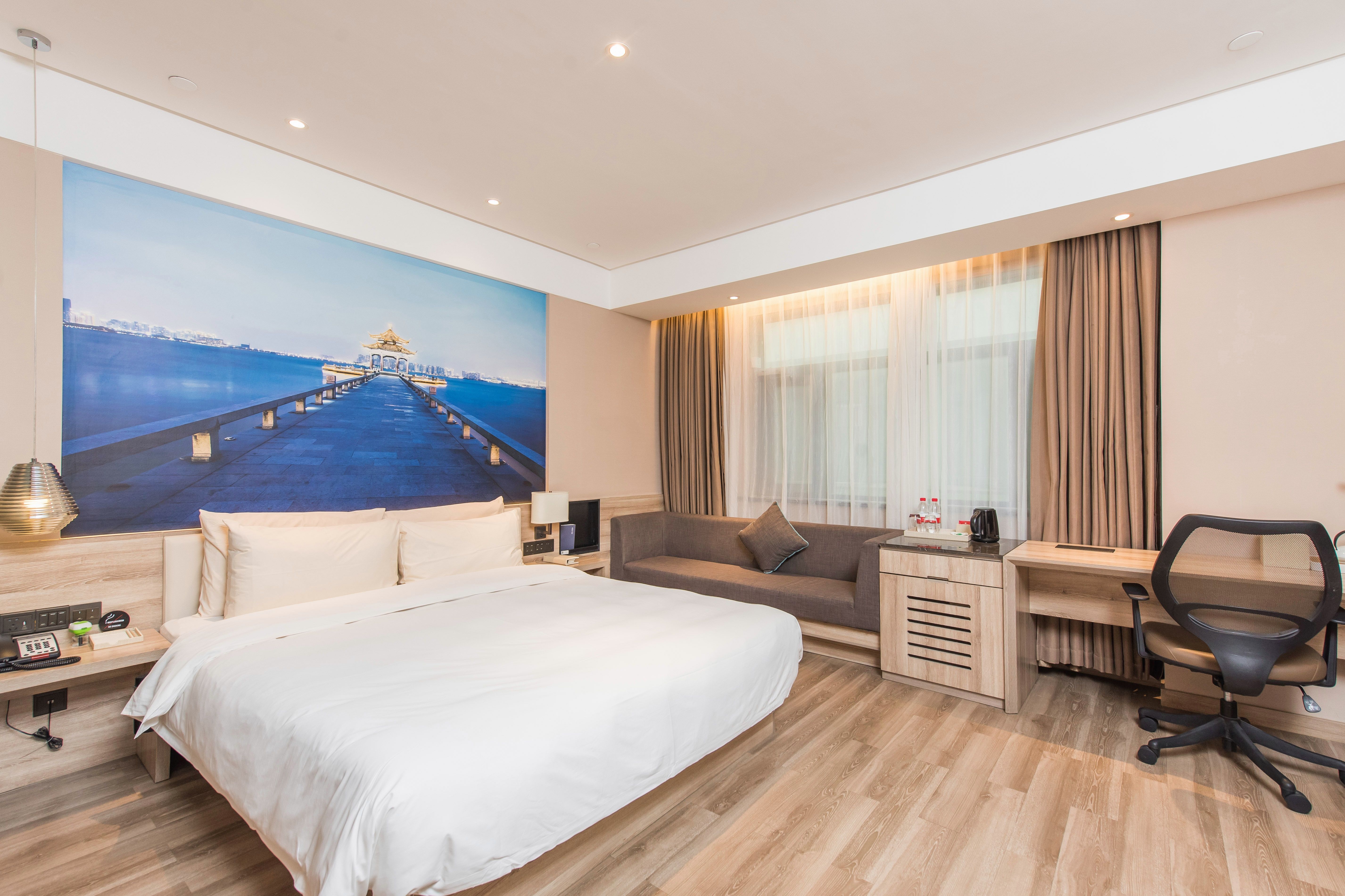 Atour Hotel (Suzhou Jinjihu Expo Center) Over view