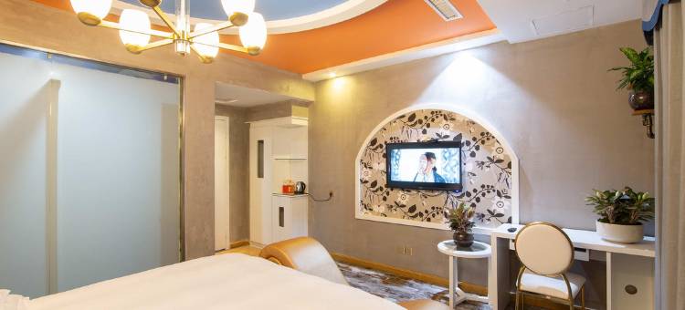 义乌百双艺术酒店(中心医院店)图片