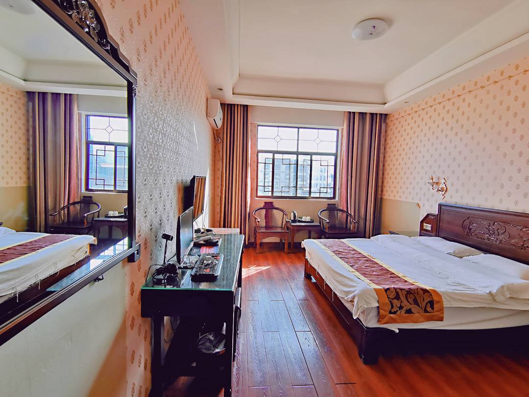 腾冲新纪元酒店