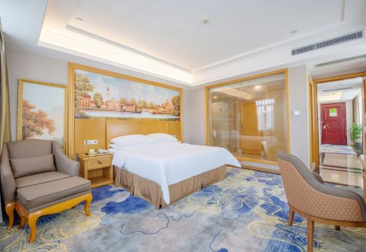 Vienna Hotel (Shenzhen Shawan)Hotel Overview