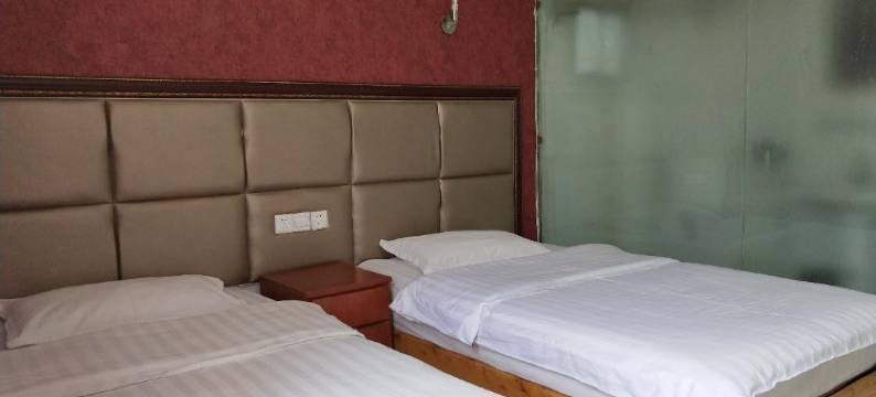 都江堰鑫玉商务客栈(融创乐园店)图片