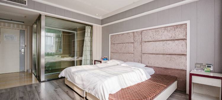 名都假日酒店(宏佰美食广场店)图片