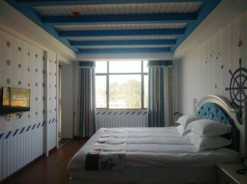 万安富瑜大酒店