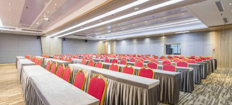 武汉滨江阁大酒店(解放大道太平洋地铁站店)图片