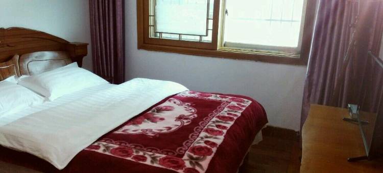 贵阳嘉乐福家庭旅馆(白云中路地铁店)图片