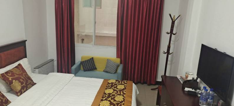 楚雄尚八方宾馆(彝人古镇店)图片