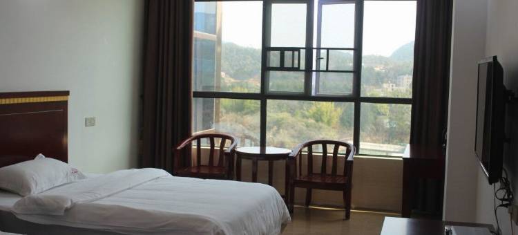 平远春天酒店图片