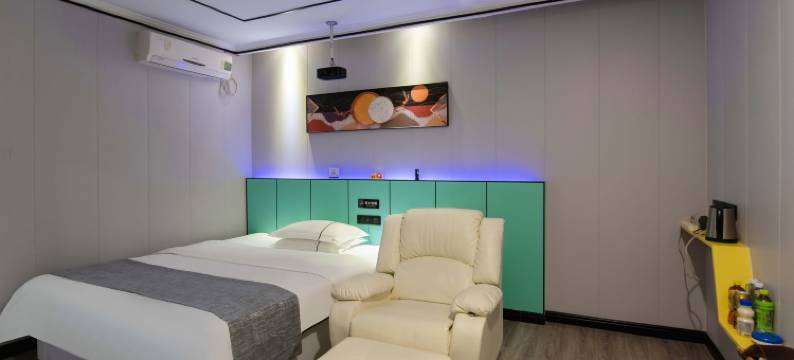 跨越酒店(许昌火车站曹魏古城店)图片