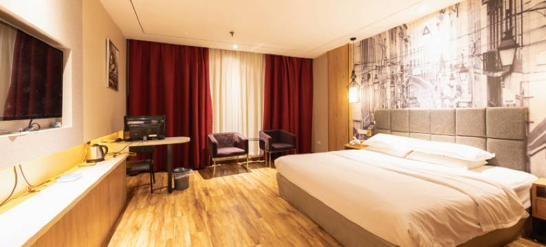 老河口易乐名仕假日酒店图片