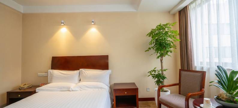 武汉江城大酒店(汉口火车站南广场店)图片