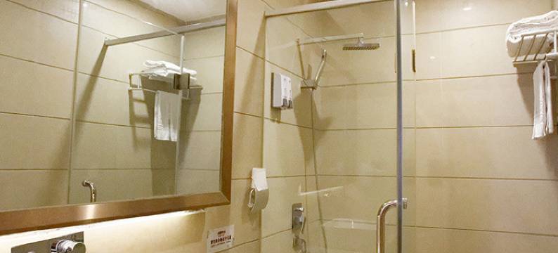 名豪商务酒店图片