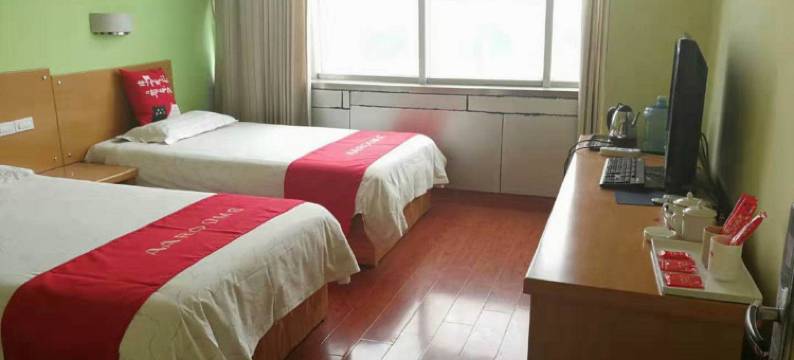 新纪元商务宾馆(锦州福德转盘店)图片