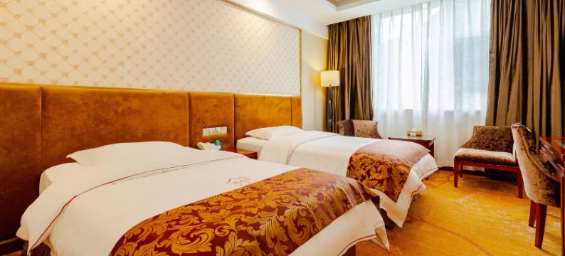 南江秦源雪大酒店图片