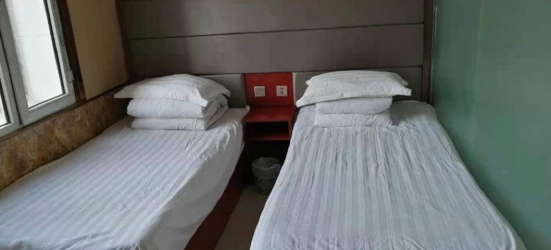 逊克华隆宾馆图片