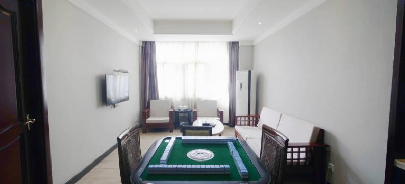 乐天然酒店(潜山天柱山店)图片