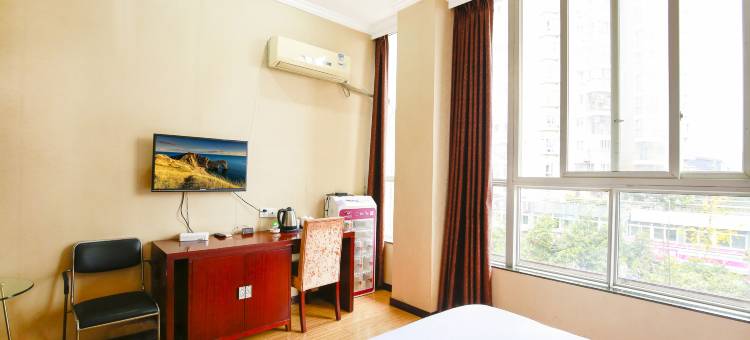 成都天悦宾馆(五粮液文化体育中心店)图片