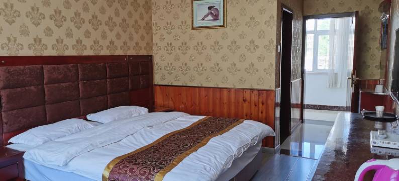 共和万鑫宾馆图片