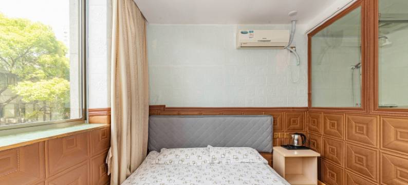 上海海雨宾馆(豫园店)图片