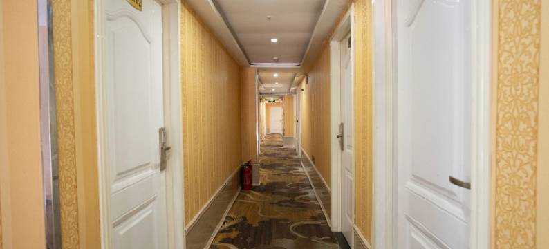 君富宾馆(虎泉地铁站华中师范大学南湖校区店)图片