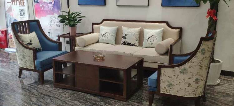 吉楚酒店(容城镇监利一中店)图片