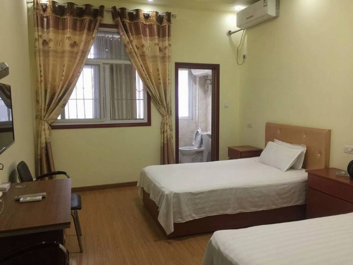 红安万山红商务宾馆