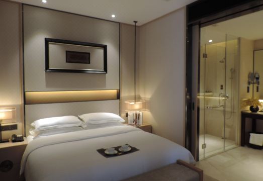 Mile Bosion Hot Spring HotelHotel Overview