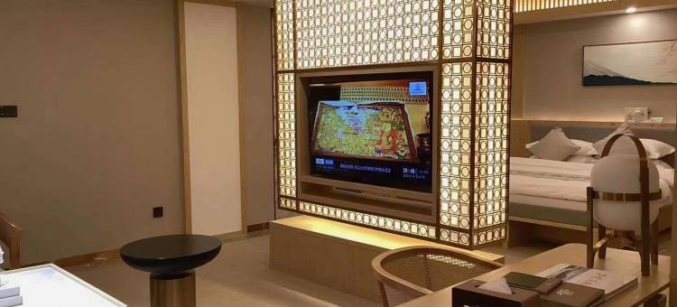 格尔东赞大酒店图片