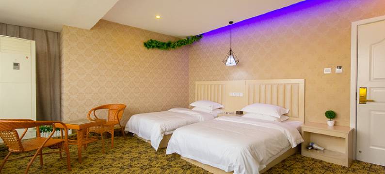 郑州蓝湾商务酒店(郑州CBD国际会展中心店)图片