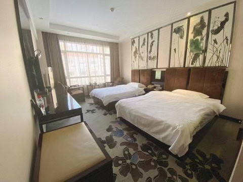 固镇翠濮柏悦酒店(实验中学店)