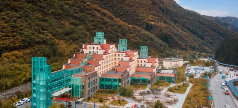 瑟尔嵯国际大酒店(松潘黄龙风景区店)图片