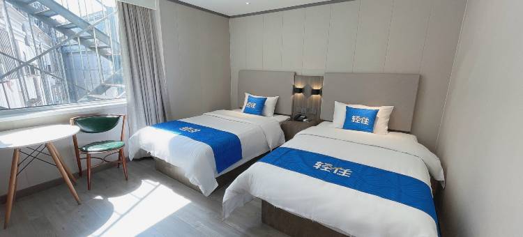 轻住·华鑫商务酒店(济宁火车汽车站店)图片